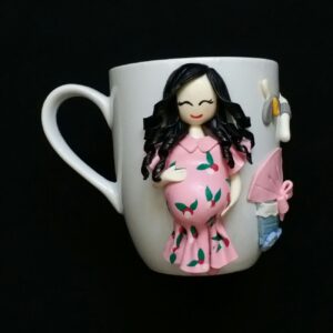 优雅陶瓷咖啡杯 – 孕妇主题艺术设计