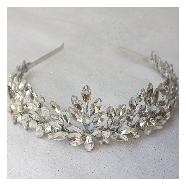 Handmade Crystal Tiara – Suitable for Modern Weddings & Elegant Looks