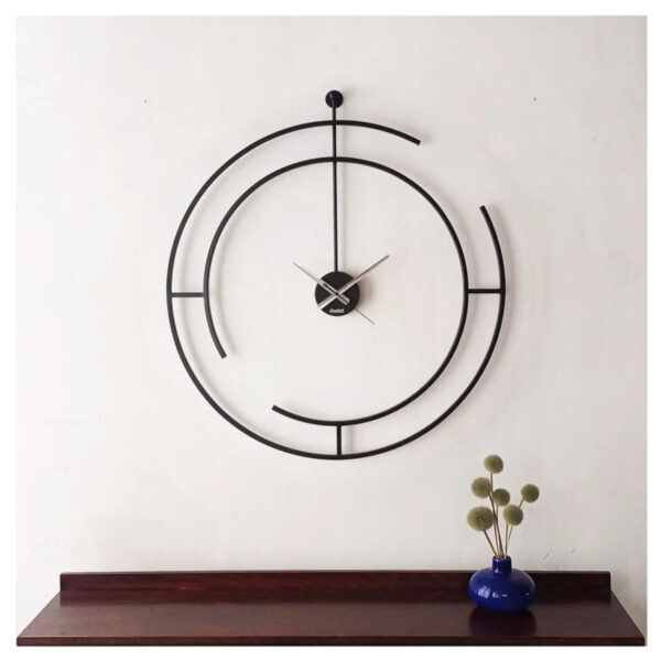 Industrial Metal Wall Clock – Clean Lines and Minimal Design