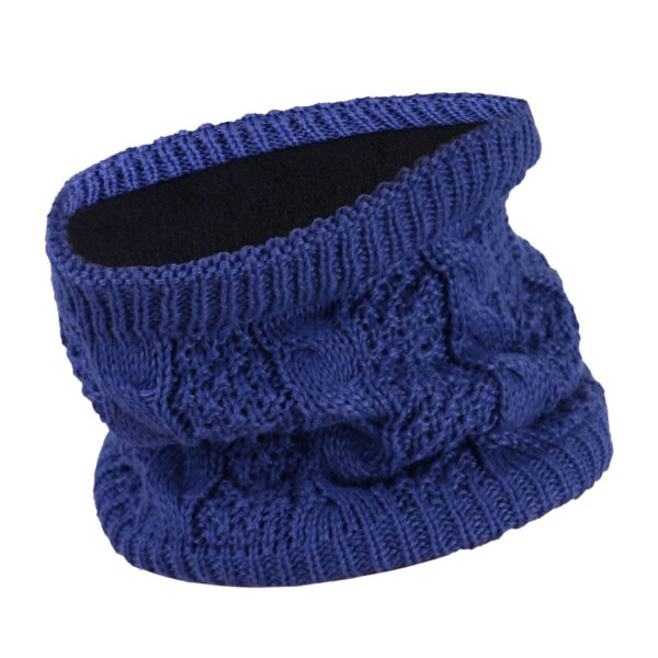 Knitted Ring Neck Style Scarf With Fleece Lining And Spiral Pattern (3)