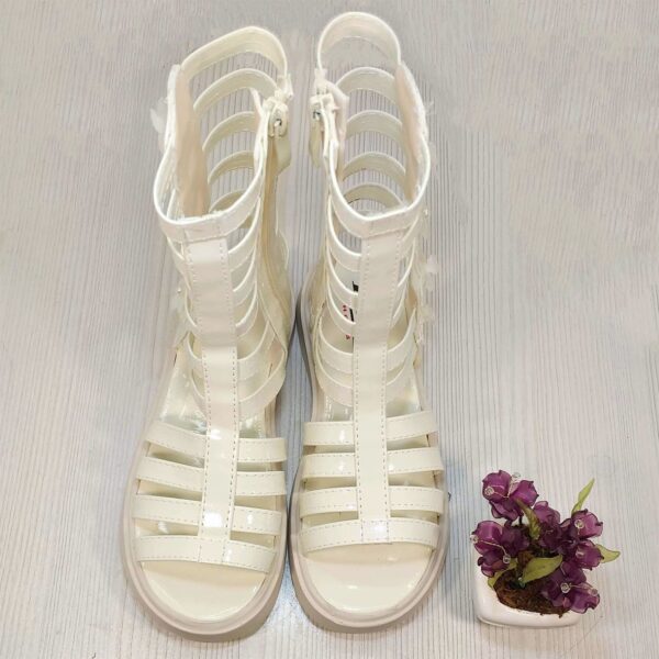 Lovely Girls’ Summer Sandals with Breathable Design and Easy Closure – Ideal for Parties and Outings (3)