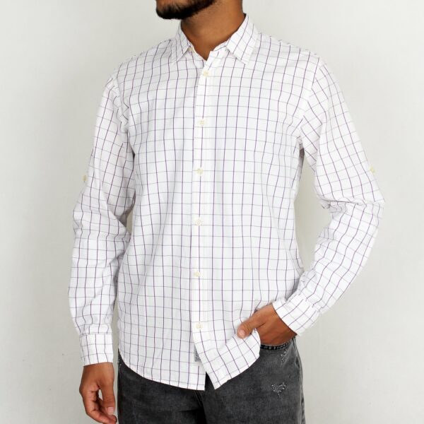 Men's Shirt in a Checkered Pattern - Casual Style & Comfortable fit (1)