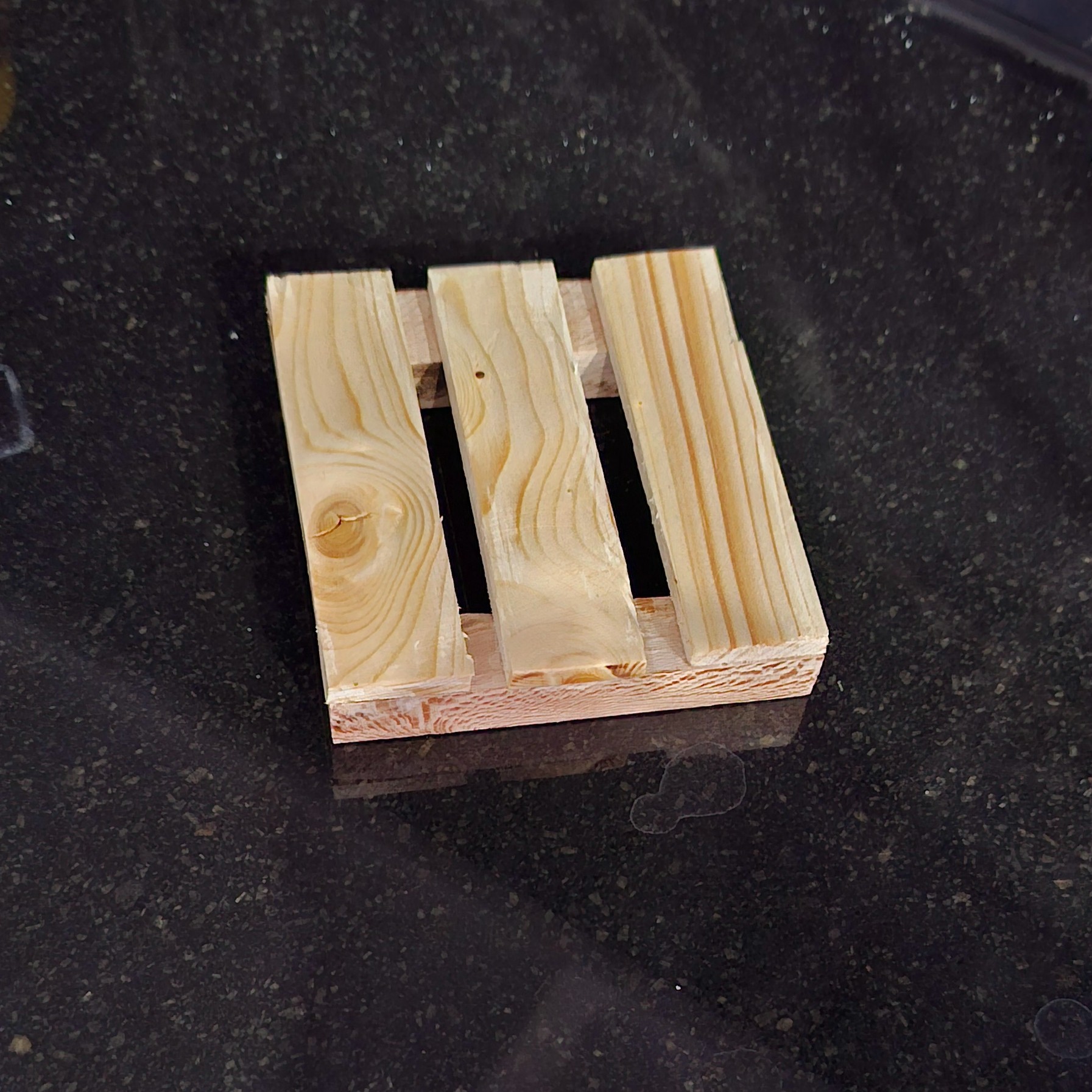 Main image of 天然木质托盘杯垫 – 保护桌面 (6件)