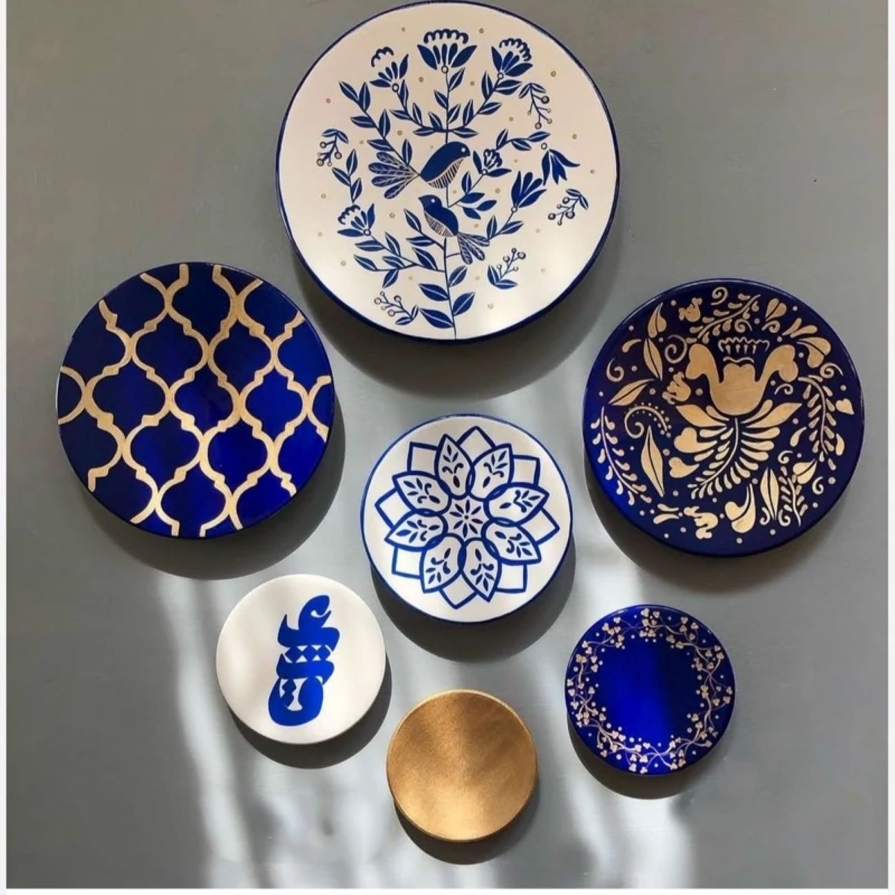 陶瓷壁盘 – 树叶与爱情图案(7件)