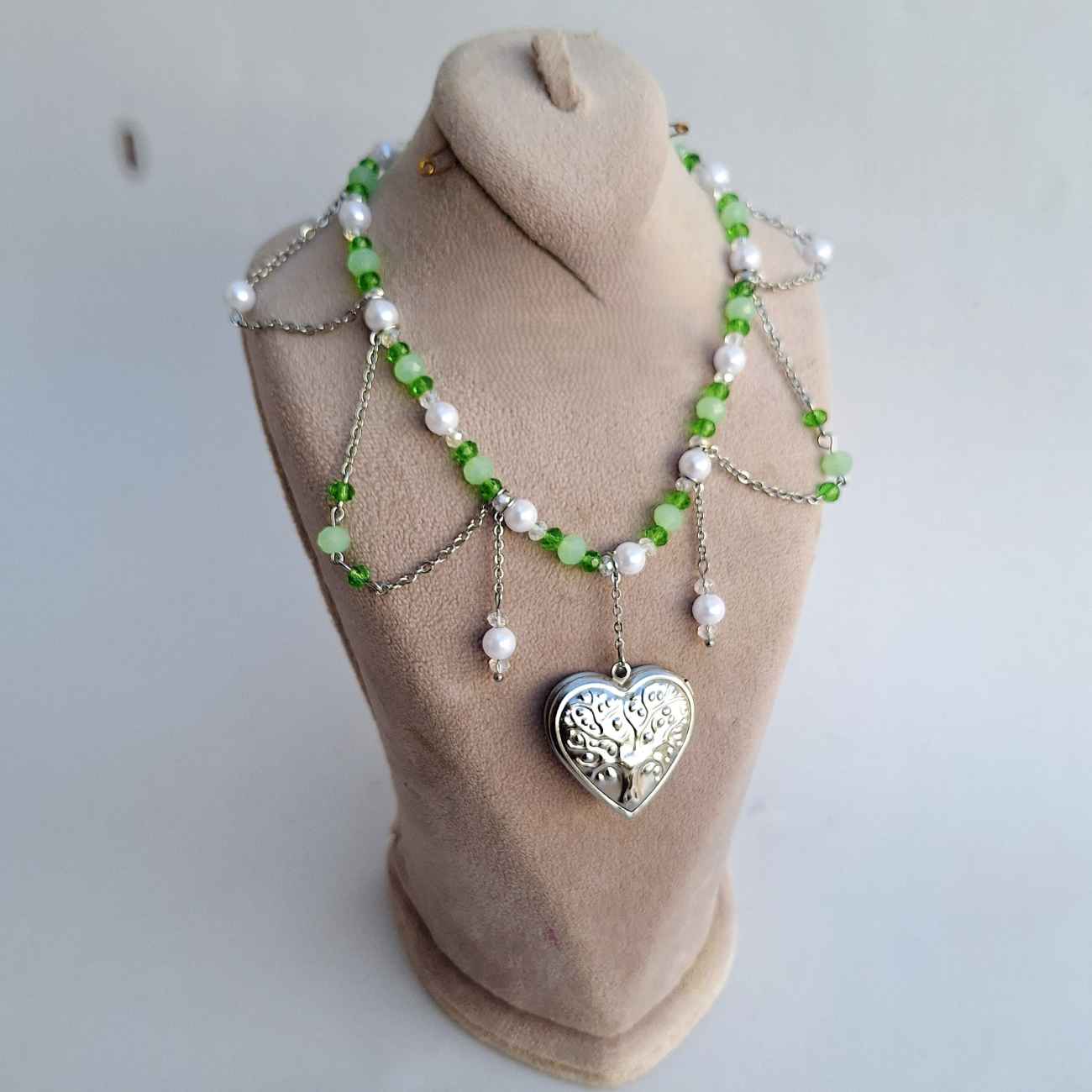 银不锈钢项圈项链，搭配珍珠和水晶 – 不褪色且低敏