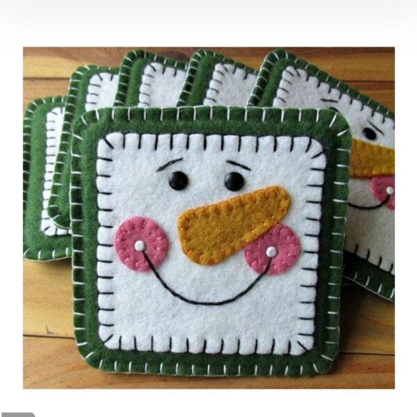 Snowman Felt Coaster Set – Suitable for Coffee Cups and Glassware (4x)