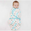 Thumbnail 2: 四季适用襁褓 – 鲸鱼图案，舒适安抚之选
