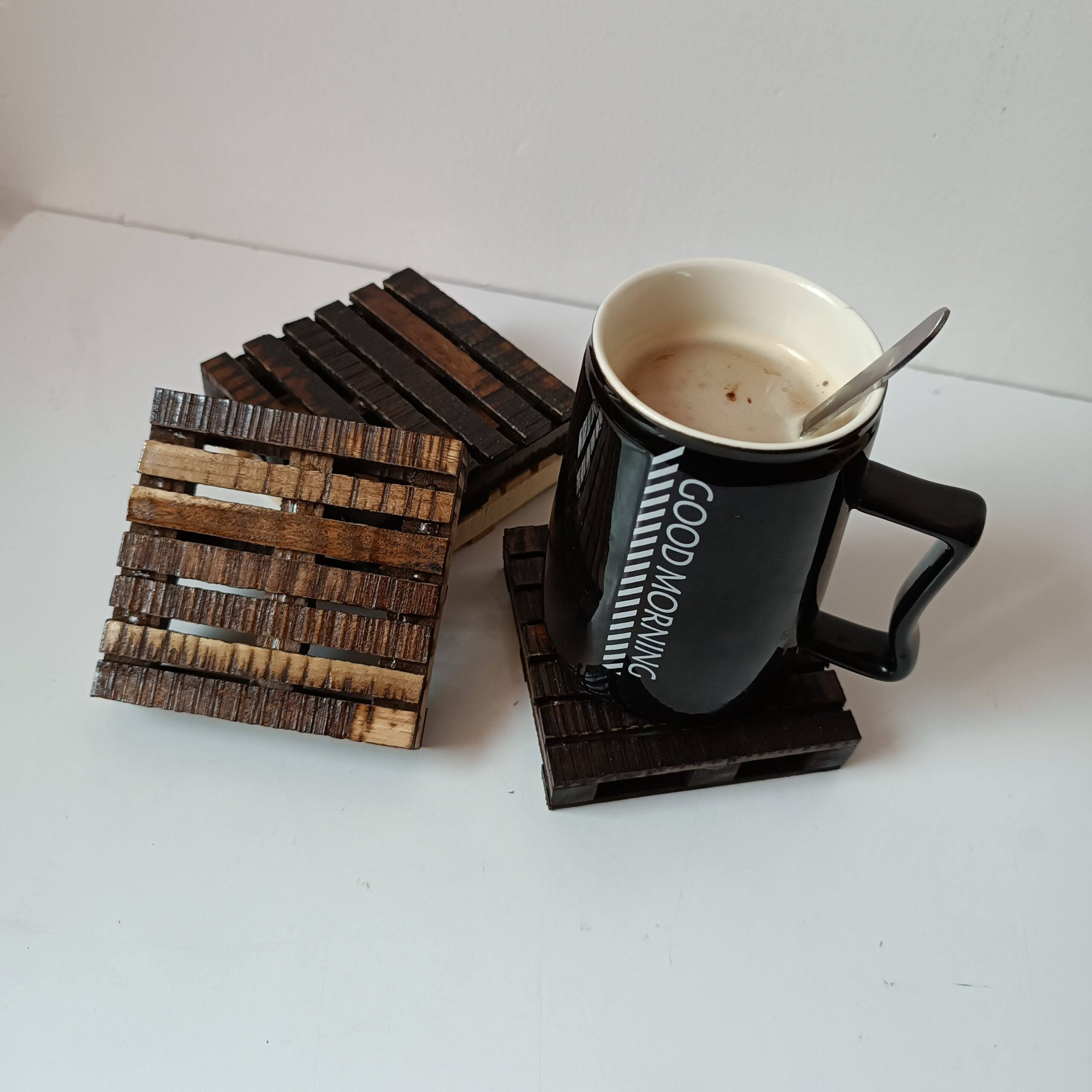 Main image of 桌面托盘杯垫 – 适合田园风家居 (6件)