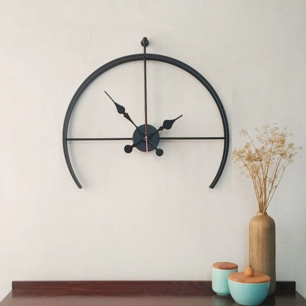 Timeless Minimalist Wall Clock – Matte Metal Finish