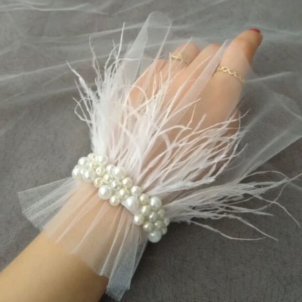 Women's Bridal Lace Wristbands Gloves For Weddings And Special Occasions