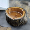 Thumbnail 2: 木与树脂结合烟灰缸 – 适合现代乡村风装饰