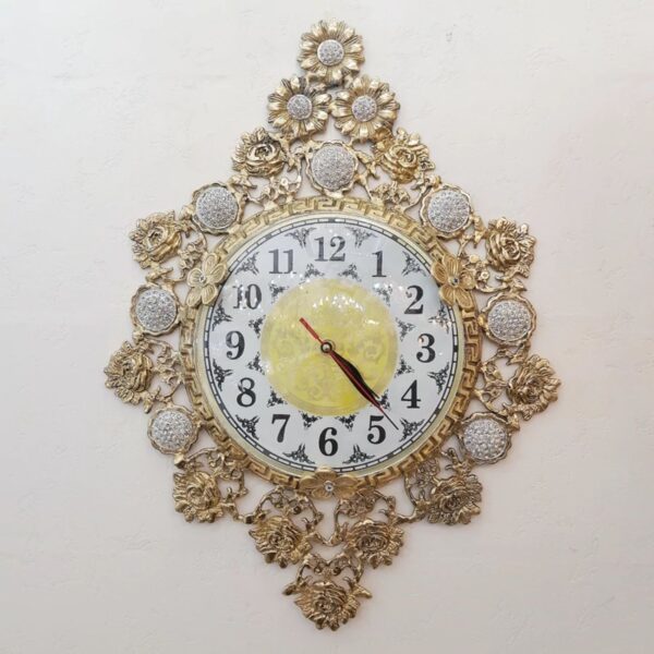 Brass Wall Clock with a Traditional Design for Sophisticated Interiors
