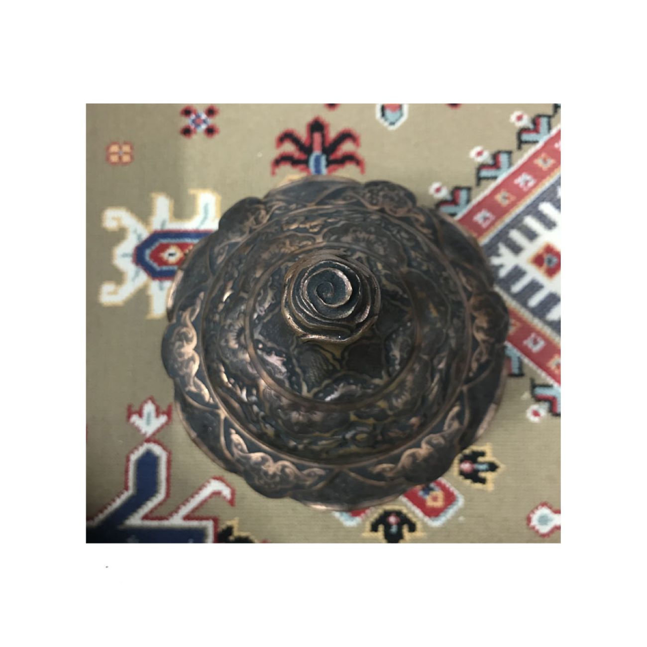 雕刻糖果盘 – Leyli 与 Majnun 设计