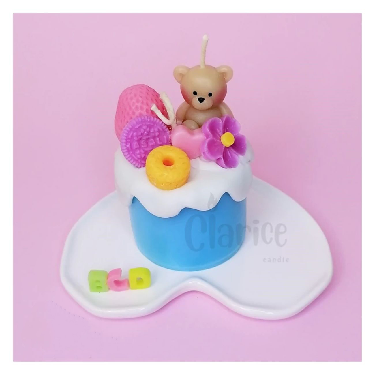 手工蜡烛 – 精美制作，看似美味甜点