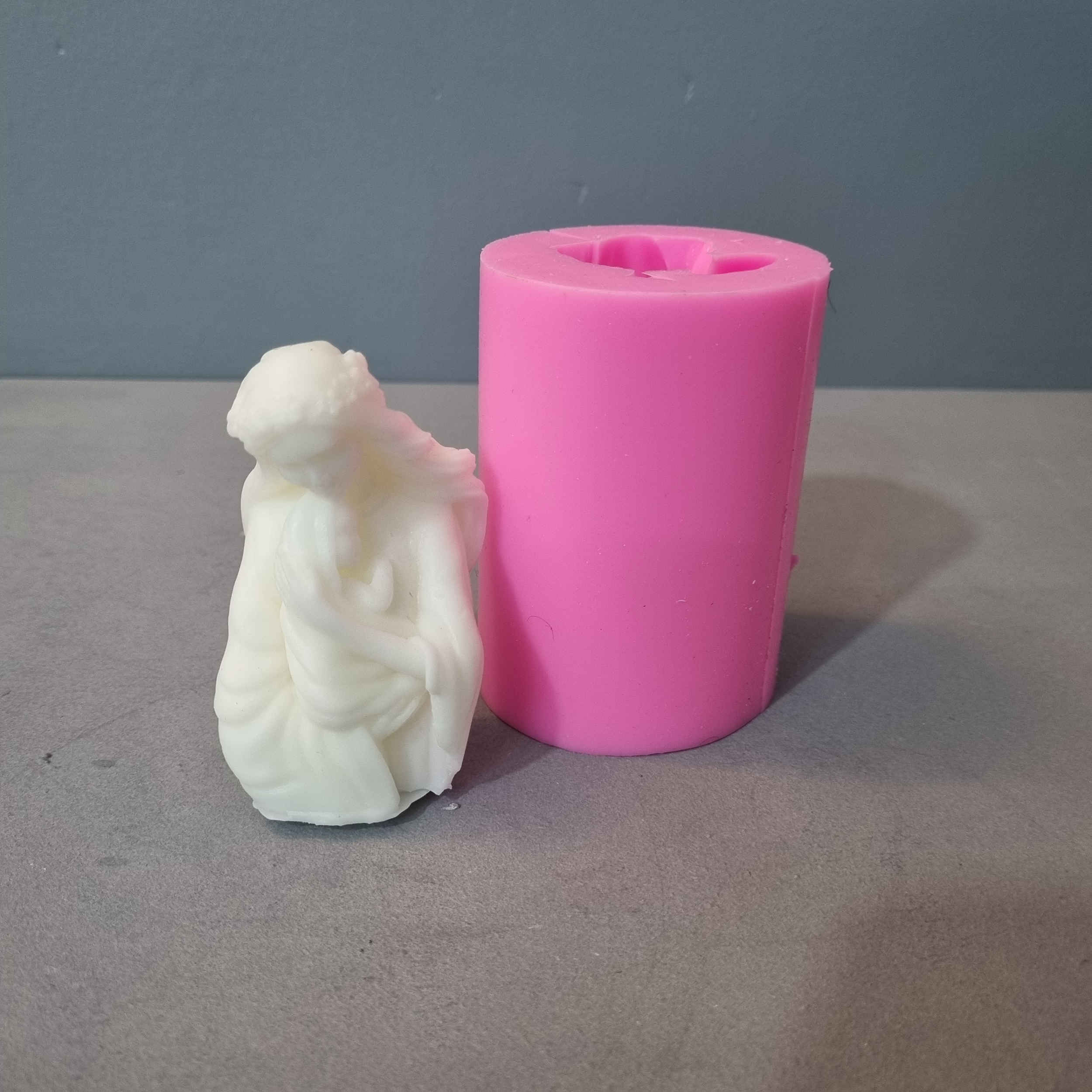 母爱拥抱蜡烛模具——适合家庭和小型商业使用