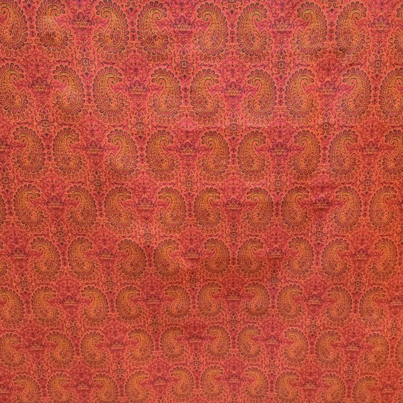 特尔梅辉煌：体现永恒传统灵魂的手工波斯纺织品