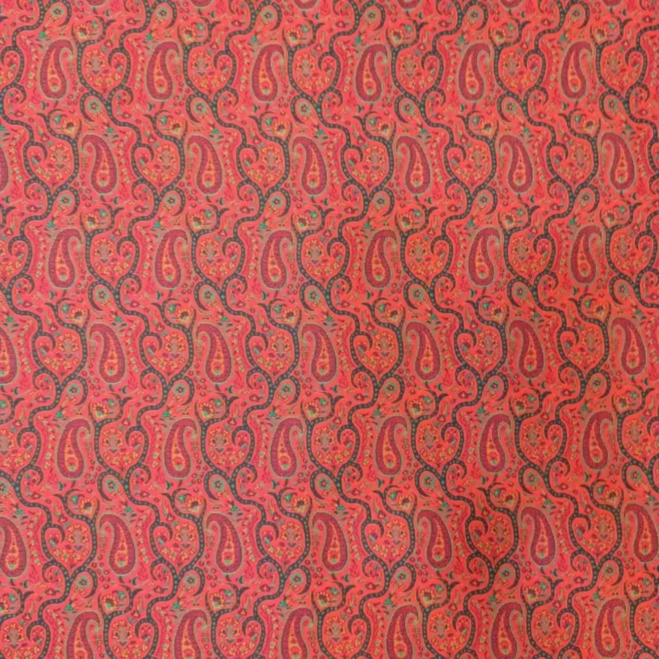 特尔梅：波斯纺织艺术的传承，在每一根线和颜色中重现生命