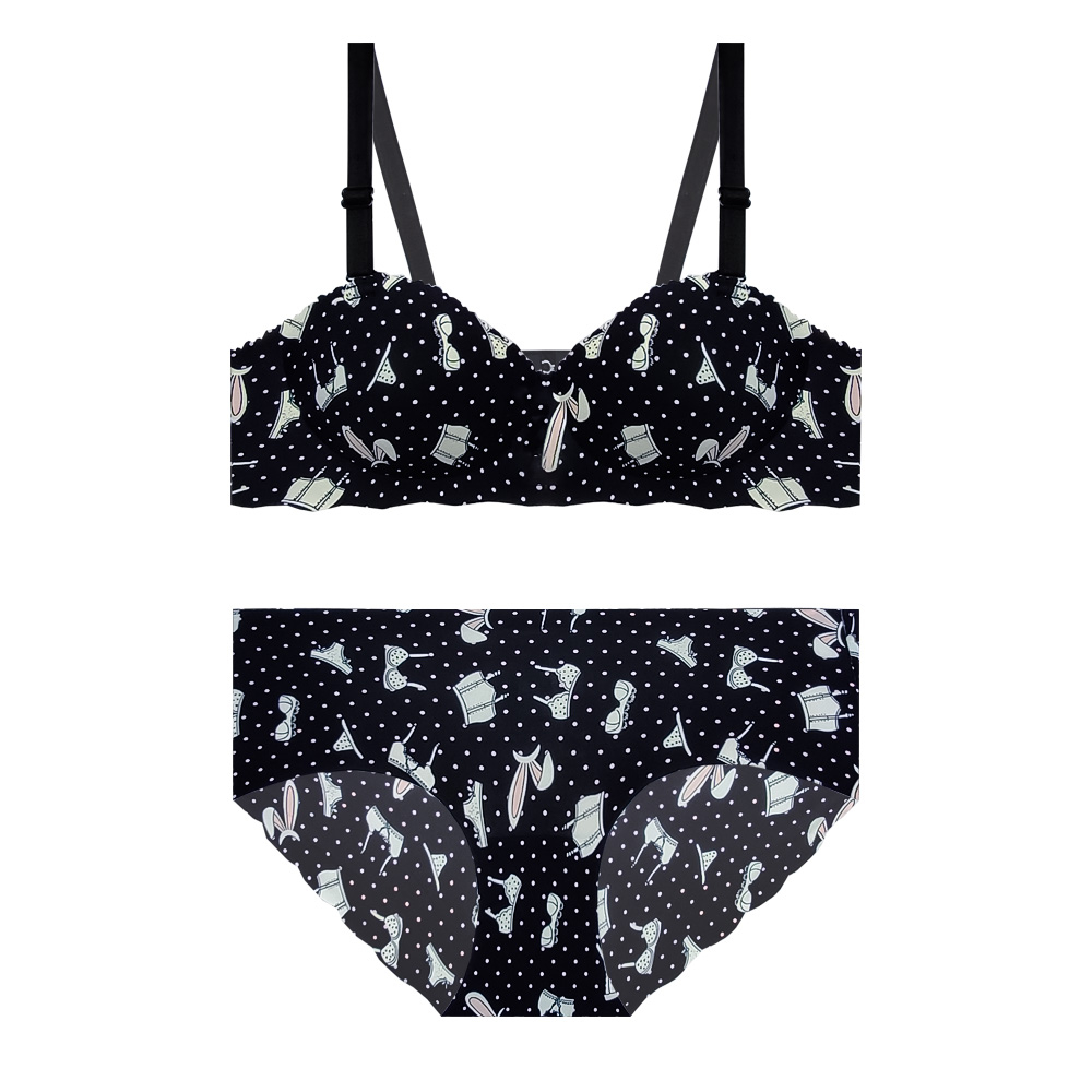 Main image of 女款半罩杯加垫文胸及丁字裤套装 – 半推高设计，激光切割，B 杯