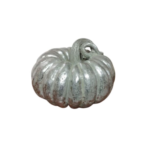 Classic Pumpkin Ornament – Suitable for Harvest and Autumn Themes