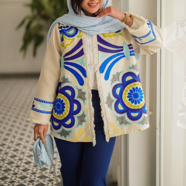 Embroidered Manto in Linen-Cotton Blend Suitable for Special & Formal Occasion (1)