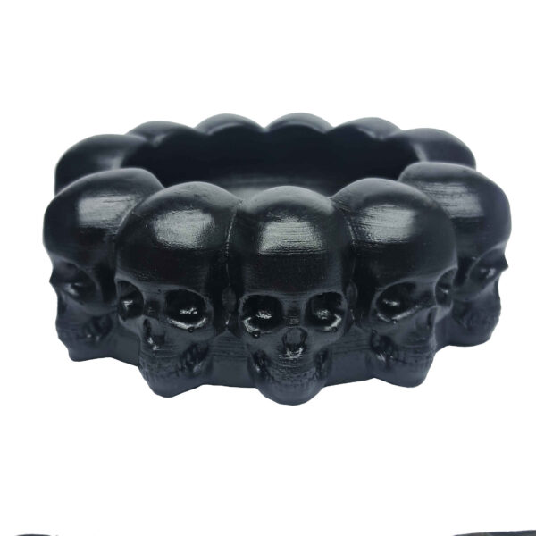 Funny Novelty Ashtray – Cool & Unique Smoking Gift Idea with Skull Design (1)