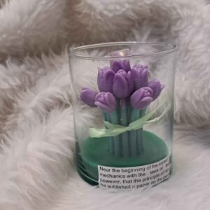手工郁金香花罐蜡烛 – 可爱的香氛罐蜡烛，灵感源自郁金香花开