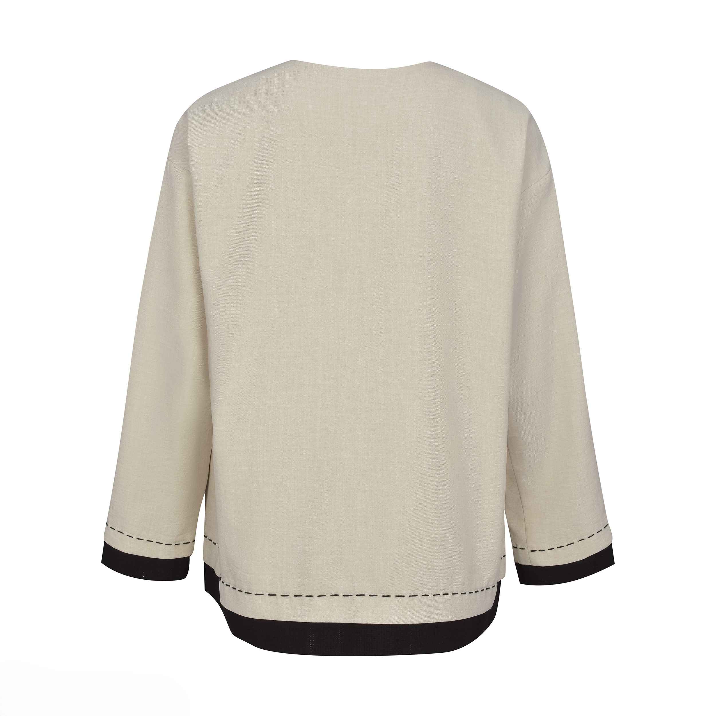 轻盈时尚女士长袍设计 — 适合炎热天气与日常穿着