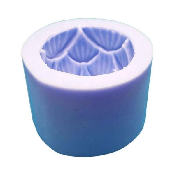 Make Elegant Lotus Flower Candles with This Stunning Mold (3)