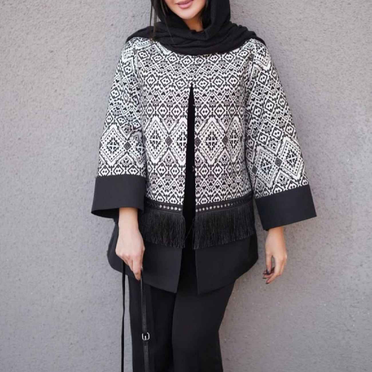 Main image of 玛莎拉蒂伊朗套装——伊朗文化与现代时尚的完美融合