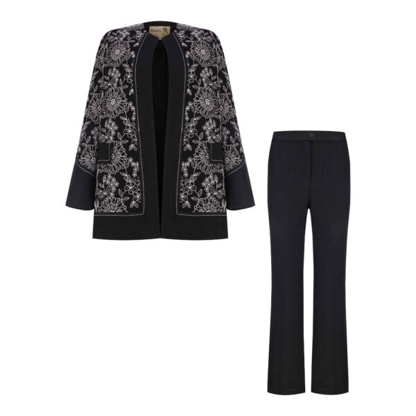 Women's Manto & Pants Set, Zanus Model with Embroidery Design in Black (2)