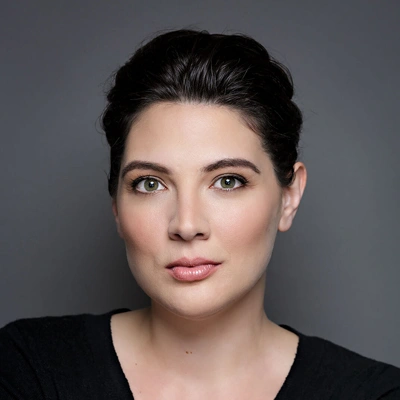 泰勒·詹金斯·里德 图书 – 在线购买